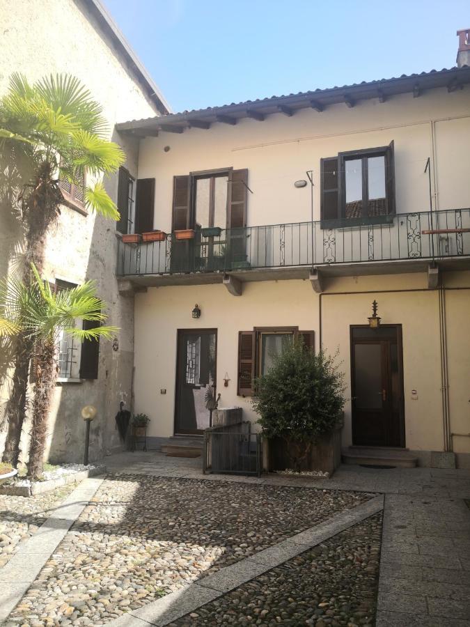 Residenza Esse Villa Angera Ngoại thất bức ảnh