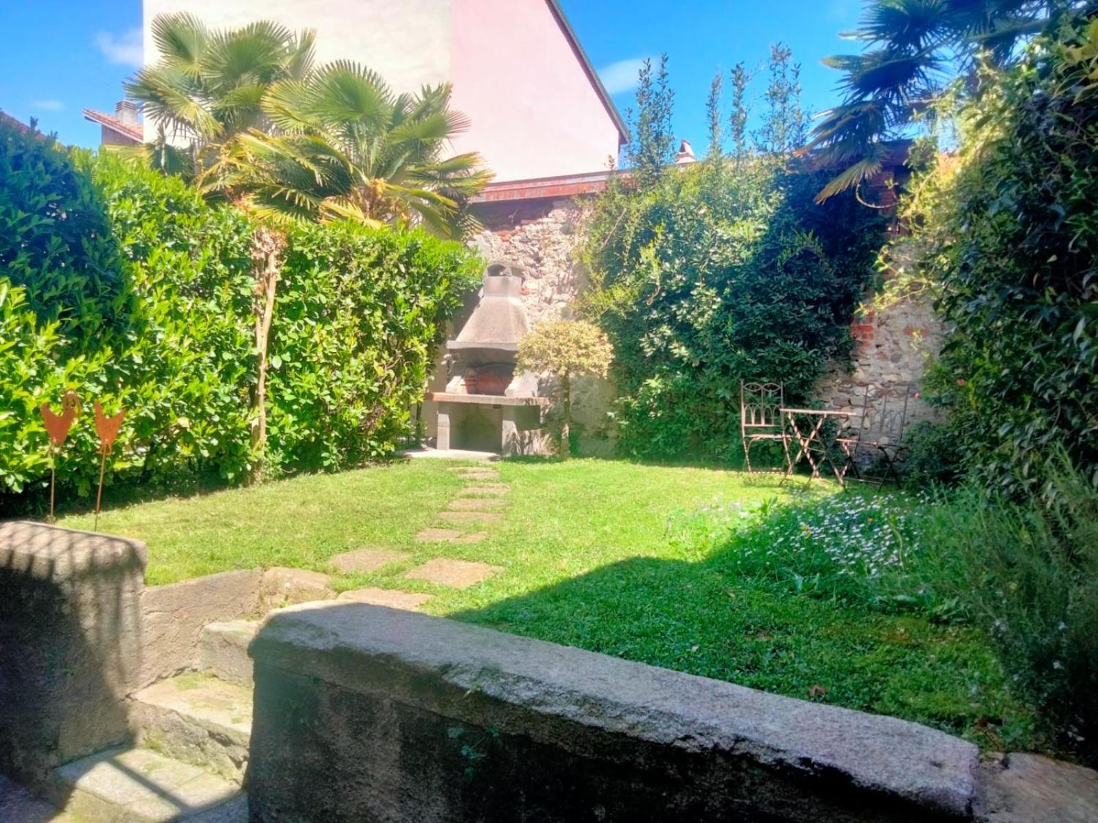 Residenza Esse Villa Angera Ngoại thất bức ảnh